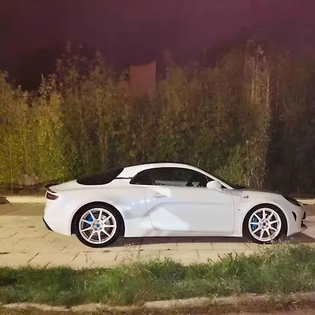 Le Saint Denis 4 Сasa de vacaciones Le Mans